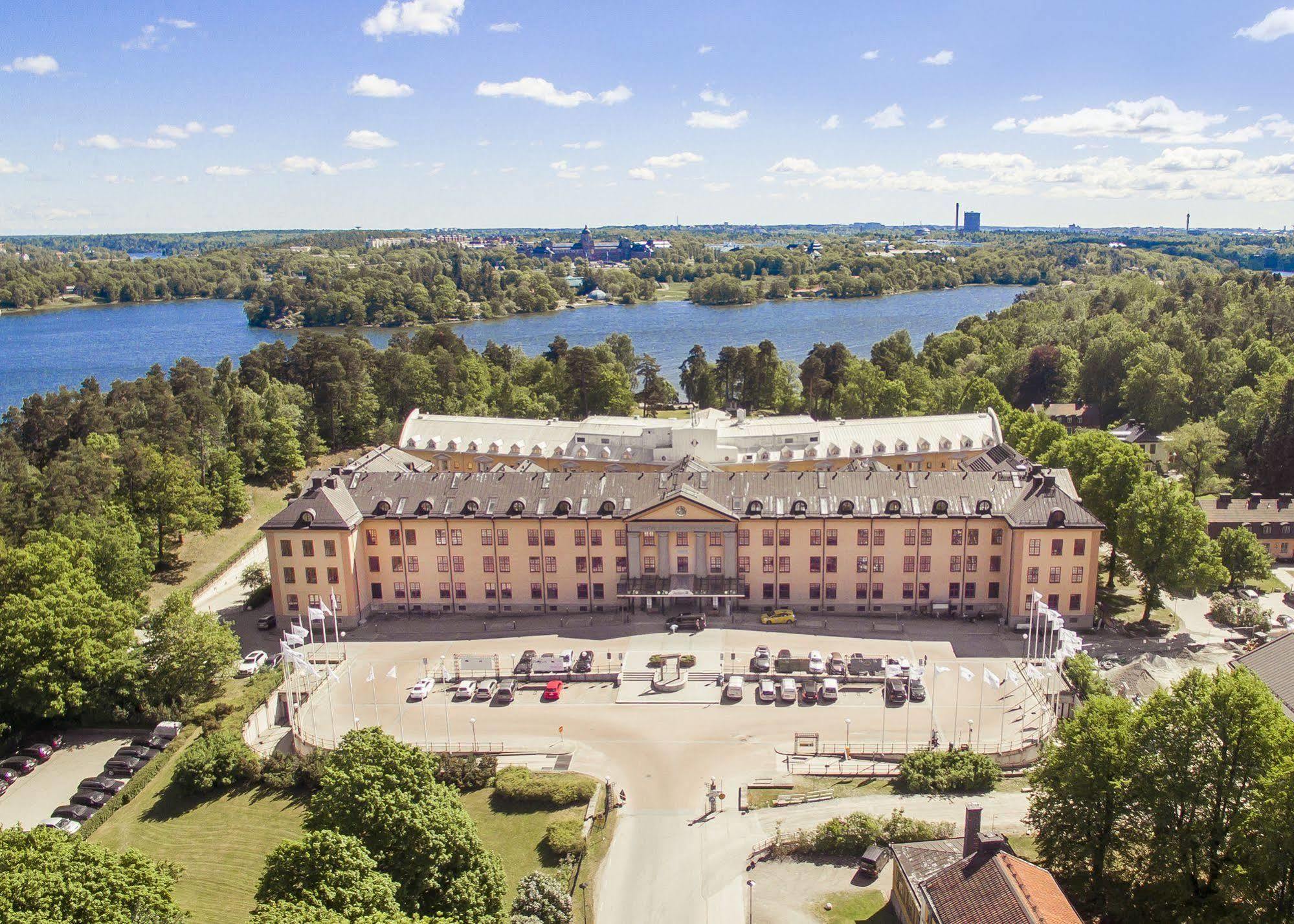 Royal Park Hotel Sthlm Solna Exterior photo